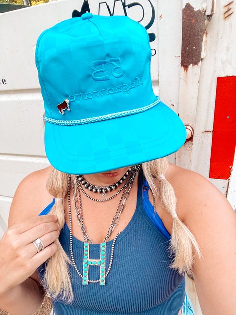 Trucker cap + hereford + turquoise jewelry Western Style Trucker Hat For Festivals, Turquoise Jewelry Western Outfit, Turquoise Country Hat For Summer, Summer Western-themed Cap Hats, Rodeo Queen Outfits, Punchy Style, Western Style 5-panel Trucker Hat For Rodeo, Cowgirl Vibes, Ag Teacher