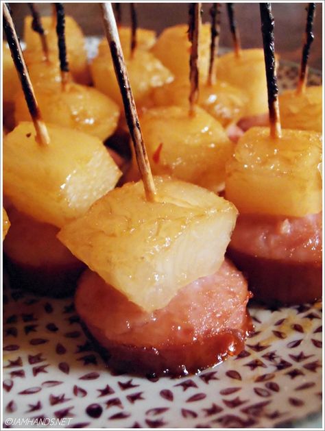 I found these tasty Glazed Kielbasa Bites at Real Housemoms  a few weeks back. They are incredibly quick to put together and bake. If... Pineapple Kielbasa, Pasta Cupcakes, Glazed Pineapple, Party Pasta, Kielbasa Bites, Stuff Aesthetic, Taco Party, S'mores, Football Food