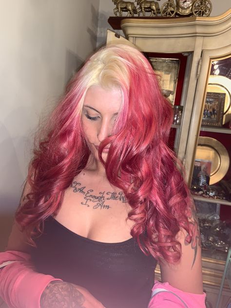 Red Roots Pink Ends Hair, Pink Roots Red Hair, Blonde Roots Pink Hair, Blonde Roots Pink Ends, Red Hair Blonde Roots, Red Hair With Blonde Roots, Blonde Roots Red Hair, Blonde Hair Red Roots, Blonde Roots Red Ends