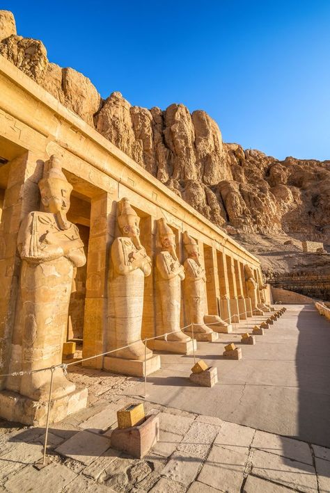 Abu Simbel Temple, Hatshepsut Temple, Places In Egypt, Abu Simbel, Egyptian Temple, Ancient Egypt History, Egypt Tours, Luxor Egypt, Egypt History