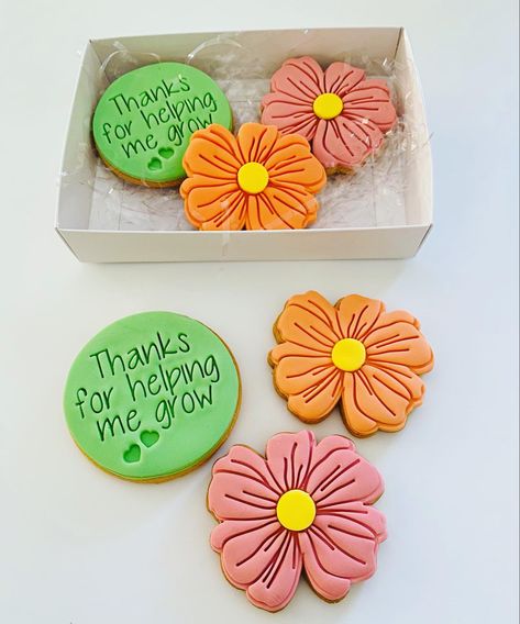 Thanks for helping me grow Thank You Cookies For Teachers, Teacher Thank You Cookies, Thank You Sugar Cookies, Thanks For Helping Me Grow, Thank You Cookies, Gift Inspo, Help Me Grow, Teacher Thank You, Cookie Art