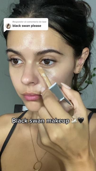 Black Swan Makeup, Swan Makeup, Natural Makeup For Teens, Black Swan Costume, Learn Makeup, Makeup Tut, Dope Makeup, How To Apply Eyeshadow, Makeup For Teens