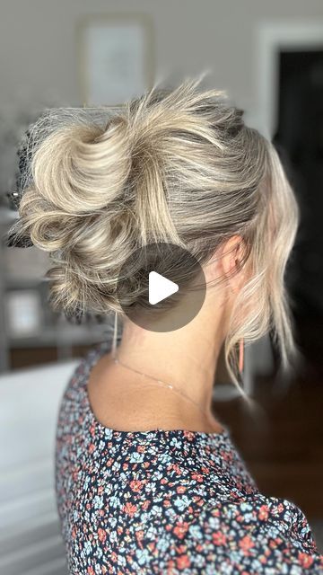 Mandy Sims✨Over 40 Health + Beauty on Instagram: "〰️ Boho vibes 〰️ Use the same “topknot” method x 3, then tuck and pin to your 🩷’s desire. (See last hair reel for knot tutorial / slowed down)." Simple Hair Updos For Medium Hair, Swedish Hairstyles, Updo Easy, Knot Tutorial, Hair Bun Tutorial, Knots Tutorial, Bun Tutorial, Easy Hair Updos, Up Dos For Medium Hair