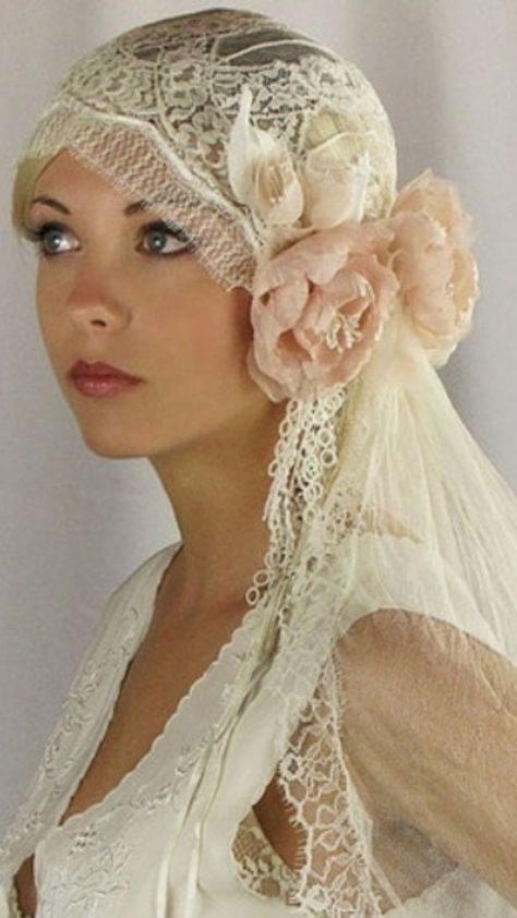 Juliet Cap Veil With Flowers, Veil Wedding Hair, Juliet Cap Veil, Roaring 20s Wedding, Lace Headpiece, 20s Wedding, Juliet Cap, Cap Veil, Silk Veil