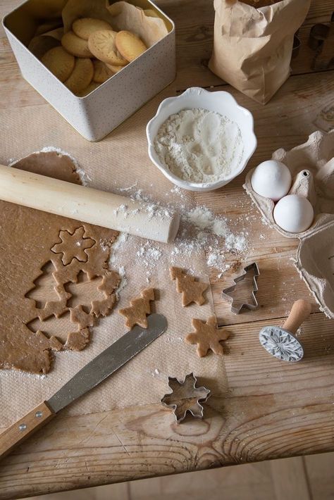 Baking Christmas Cookies Aesthetic, Ginger Biscuits, Making Butter, Night Before Christmas, Christmas Inspo, Productive Day, The Night Before Christmas, Christmas Mood, Christmas Gingerbread