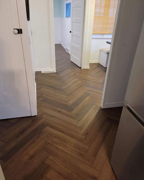 Vinyl Plank Tile Flooring, Cairo Oak, Oak Vinyl Plank Flooring, Flooring Lvp, Coretec Flooring, Plank Tile Flooring, Vinyl Wood Flooring, Luxury Vinyl Planks, Remodel Diy