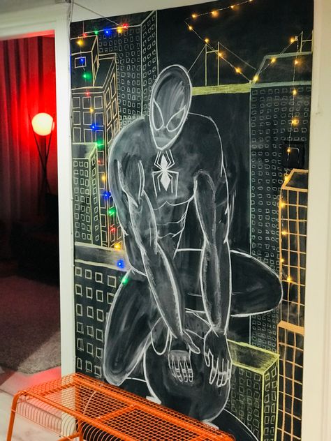 #chalkboard #chalkboardart #drawing #draw #drawingideas #spiderman #nyc Chalkboard Art, Chalkboard, Spiderman, Drawings, Art