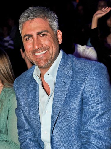 Taylor Hicks: what man what a mighty fine man Taylor Hicks, American Idol Winner, Taylor R, Caramel Blonde, Hello Handsome, Italian Men, April 2012, American Idol, Man In Love