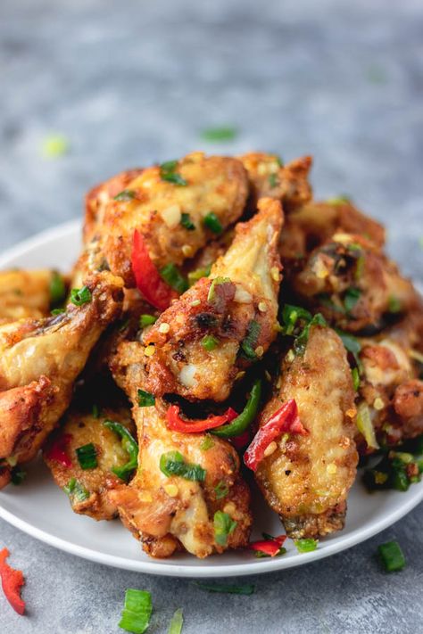 Salt And Pepper Wings, Salt And Pepper Chicken Wings, Peppered Chicken, Pepper Chicken Wings, Salt And Pepper Chicken, Grilled Chicken Wings, Chicken Wings Recipe, Pepper Chicken, Wings Recipe