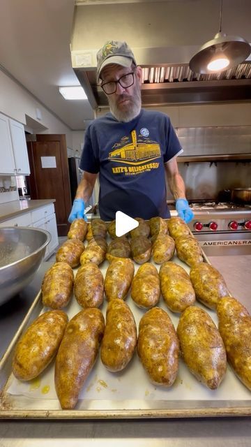 Kevin Ashton on Instagram: "Baked and Stuffed Loaded Potatoes #oldscoolkevmo #piphichef #reno #pibetaphi #unr #yum #sororitychef" Chili Cheese Baked Potato, Firehouse Potatoes, Stuffed Potatoes Twice Baked, Loaded Potatoes, Baked Potato Recipes, Potato Recipes Side Dishes, Loaded Potato, Chili Cheese, Potato Dishes