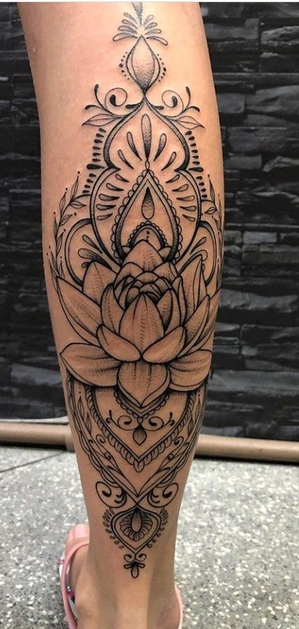 Women Calves Tattoo, Calf Tattoos For Women, Mandela Tattoo, Back Of Leg Tattoos, Best Leg Tattoos, Shin Tattoo, Full Leg Tattoos, Hip Thigh Tattoos, Hip Tattoos