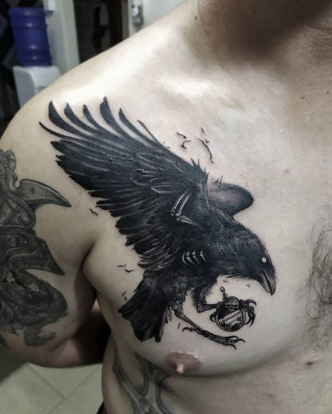 101 Amazing Crow Tattoo Designs To Inspire You In 2023! 75 Outsons Crow Tattoo For Men, Celtic Raven Tattoo, Black Crow Tattoos, Bird Skull Tattoo, Crow Tattoos, Crow Tattoo Design, Unusual Tattoo, Flying Tattoo, Crow Tattoo