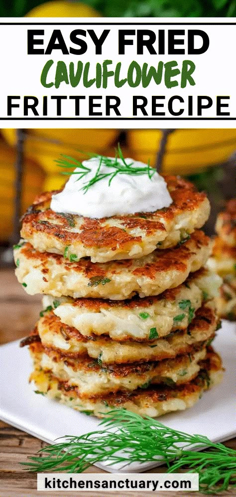 Cauliflower Fritters, Prep Lunch, Fritter Recipes, 4 Ingredient, Cauliflower Recipes, Weeknight Dinners, Vegetable Dishes, Vegetarian Dishes, Fun Food