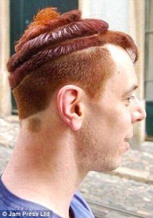 Throwing shapes: An ice cream swirl-inspired cut Hair Jokes, Haircut Fails, Hair Fails, Funny Photoshop, Bad Haircut, Salon Style, Hair Pictures, Crazy Hair, Bad Hair Day