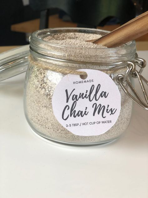 Drink Powder Mixes, Chai Tea Latte Mix Recipe, Powdered Drink Mix Recipes, Chia Tea Latte Recipe, Vanilla Chai Latte, Tea Mixes, Chai Tea Latte Recipe, Homemade Chai Tea, Vanilla Chai Tea