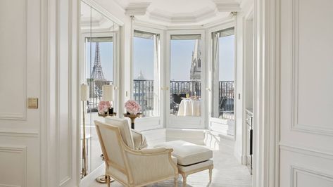 Luxury Hotel Paris | 5-Star | Four Seasons Hotel George V, Paris George V Paris, 2020 Aesthetic, White Marble Bathrooms, Paris Luxury, Dining Room Seating, Parisian Apartment, French Interior, Paris Hotels, Four Seasons Hotel