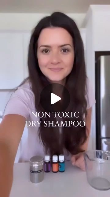 WILD & WELL on Instagram: "Have you been looking for a clean dry shampoo? Have you thought about making it? Here’s how I make mine! It’s super easy. I’ve been using it for years! 
⠀⠀⠀⠀⠀⠀⠀⠀⠀
🌿Chemical Free Dry Shampoo Recipe: 
⠀⠀⠀⠀⠀⠀⠀⠀⠀
8-10 drops cedarwood 
8-10 drops rosemary 
8-10 drops lavender
3/4 container filled with arrowroot
1/4 container filled with cocoa powder (for darker hair)
⠀⠀⠀⠀⠀⠀⠀⠀⠀
Store bought dry shampoo can be terribly drying, can mess with hormone balance & be filled with toxins (along with so many hair products out there☠️). This recipe is good for your hair & scalp! And I love that this is low waste as well!" Dry Shampoo Recipe, Clean Dry Shampoo, Darker Hair, Shampoo Recipe, Hormone Balance, Low Waste, Hair Scalp, Hormone Balancing, Chemical Free