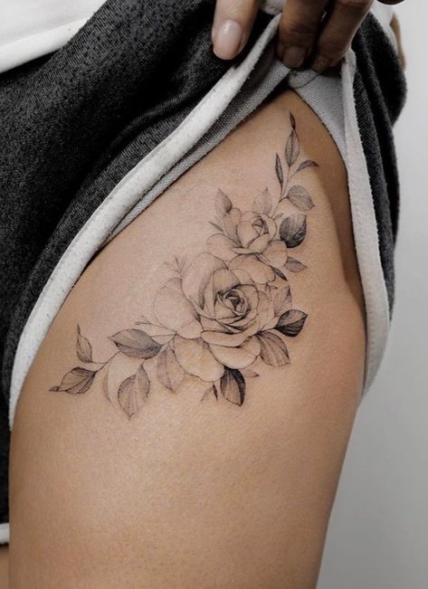 Roses Tattoo On Back, Roses Rib Tattoo, Shoulder Rose Tattoos For Women, Rose Tattoo Hip, Side Rib Tattoos Women, Back Tattoo Flower, Between Breast Tattoos For Women, Elegant Rose Tattoo, Rose Tattoo Designs For Women