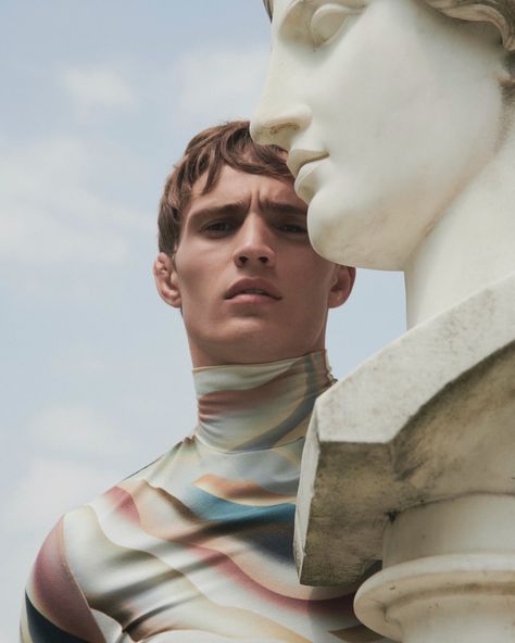 Julian Schneyder 2019 Essential Homme Editorial | The Fashionisto Object Of Desire, Magazine Man, Elle Fashion, Roman Sculpture, Mens Editorial, Vogue Germany, Latest Mens Fashion, Moving Image, Creative Photography