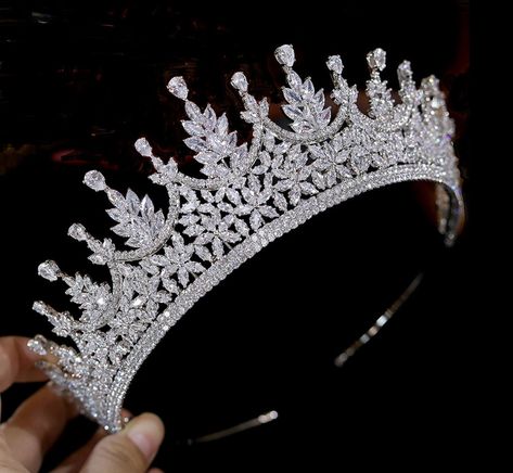 Gorgeous Multi-Peak CZ Wedding and Quinceanera Tiara Crown Quinceanera Crowns Silver, Quinceanera Crowns, Glittery Jewelry, Fantasy Inspo, Quinceanera Tiaras, Quinceanera Crown, Princess Life, Cute Promise Rings, Crystal Wedding Tiaras