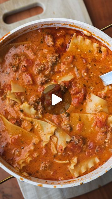 The Dashley’s Kitchen on Instagram: "You’re going to love this one 😍 Lasagna Soup is a new staple in The Dashley’s kitchen. Full recipe in stories/bio #lasagna #soup #soupseason" Chicken Lasagna, Lasagna Soup, Soup Season, Meal Ideas, Stove Top, Lasagna, Healthy Dinner, Chicken Recipes, Love This