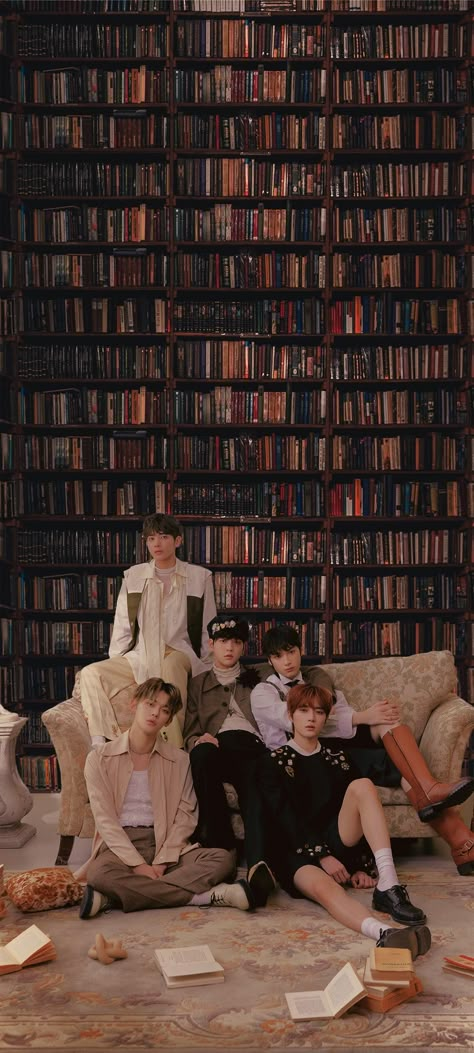 Da boys in a library #wallpaper #background #txt #tomorrowbytogether #kpop Txt Dark Academia, Txt Fall Wallpaper, Txt Skz Wallpaper, Dark Library Aesthetic Wallpaper, Dark Library Wallpaper, Non Kpop Wallpaper, Txt Wallpaper Aesthetic Dark, Kpop Fall Wallpaper, Fall Kpop Wallpaper