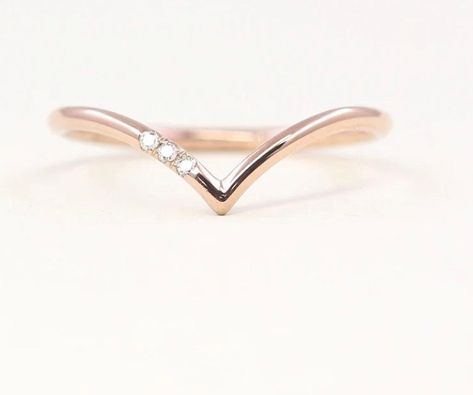 V Shaped Wedding Band, Shaped Wedding Band, Chevron Wedding Band, Gold Wedding Band Women, Round Diamond Wedding Band, Gold Wedding Bands Women, Round Diamonds Wedding Band, Rose Gold Wedding Band, Chevron Wedding