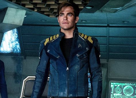 Jim Kirk, Star Trek Reboot, Star Trek 2009, James T Kirk, Star Trek Captains, New Star Trek, Star Trek Beyond, Star Trek Into Darkness, Zachary Quinto