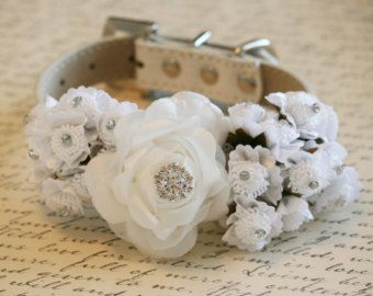 Flower Dog Collar Wedding, Floral Dog Collar, Wedding Dog Collar, Dog Flower Collar, Wedding Pets, Dog Store, Wedding Accessory, Ivory Flowers, Wedding White