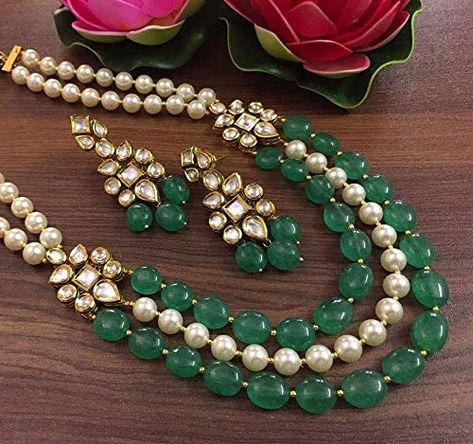 Necklace Set With Earrings, Kundan Jewellery Set, Antique Jewellery Designs, Pearl Necklace Designs, Beaded Necklace Designs, Antique Jewelry Indian, Pearl Jewelry Wedding, Wedding Jewellery Collection, Indian Jewelry Sets