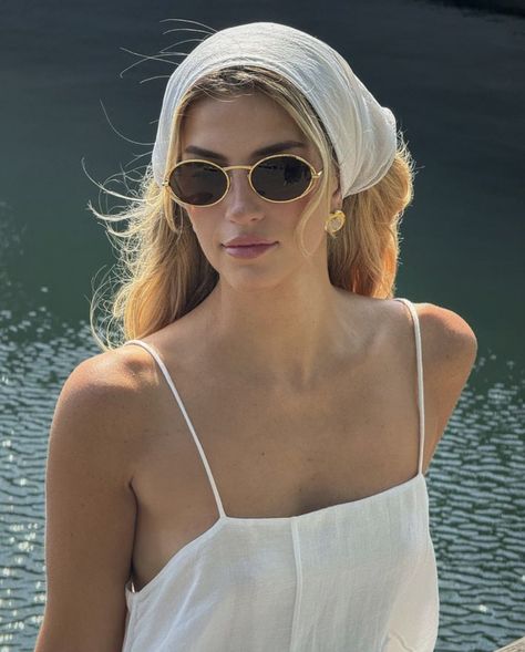 Visor Outfit, Cass Dimicco, Insta Poses, Oufits Casual, Summer Sunglasses, Special Occasion Outfits, Trending Sunglasses, Fashion People, Elegant Hairstyles