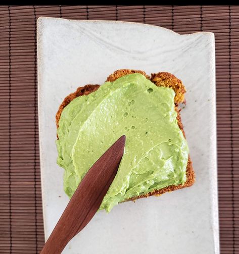 Spread abundantly on spiced breads and cakes. Matcha Cream Cheese, Matcha Cream, Yogurt Shake, Matcha Green Tea Recipes, Matcha Recipes, Matcha Cafe, Carrot Cakes, Green Tea Recipes, Matcha Recipe