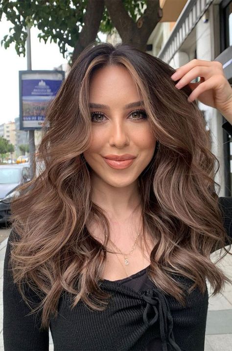 Brunette Olive Skin Hair, Brunette Hair With Fun Colors, Hair Color Idea For Pale Skin, Hair Inspo For Pale Skin, Hair Color For Hazel Eyes And Light Skin, Coco Hair Color, Brunette Balayage Hair Pale Skin, Medium Skin Hair Color, Hair Colour For Medium Skin Tone