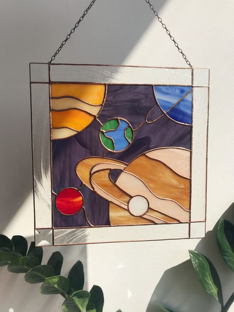 Stained Glass Art Painting, Vitray Art Pattern, Vitray Art Ideas, Vitray Art, Window Wall Hanging, Glass Painting Patterns, Stained Glass Studio, Garden Window, Glass Painting Designs