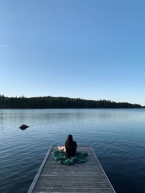 Lake day, evening, dock pictures, sunset, Canada, summer 22 Lake Dock Pictures, Dock Pictures, What Is My Aesthetic, Canada Summer, Summer Vision, Cold Lake, Lake Dock, Lake Scene, Lake Day