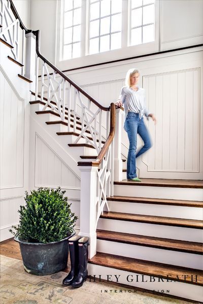 ASHLEY GILBREATH INTERIOR DESIGN:  Layers of tone on tone detail make this grand staircase easy on the eyes while at the same time a work of art itself. Hamptons Staircase, Ashley Gilbreath Interiors, Ashley Gilbreath, Casual Elegant Style, Staircase Handrail, Hamptons House, Residential Interior Design, House Stairs, Stairway To Heaven