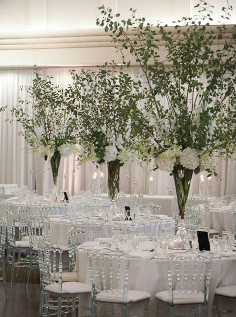 Leafy Centerpieces Wedding, Birch Branch Wedding Decor, Branch Centrepiece, Branches Wedding Decor, Faux Tree Branches, Chandelier Wedding Decor, Tree Branch Centerpieces, Branch Centerpieces Wedding, Tree Branch Wedding