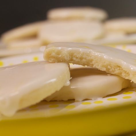 Lemon-Butter Shortbread Cookies My Country Table, Butter Shortbread Cookies, Butter Shortbread, Lemon Shortbread, Lemon Shortbread Cookies, Country Table, Shortbread Cookie Recipe, Lemon Flavor, Lemon Cookies