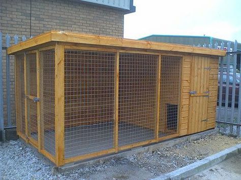 Free Standing dog run placed away from the house - or a chicken coop Build A Dog Kennel, Dog Kennel And Run, Building A Dog Kennel, Insulated Dog House, Dog Kennel Designs, Dog Pens, Diy Dog Kennel, Dog House Plans, Dog Pen