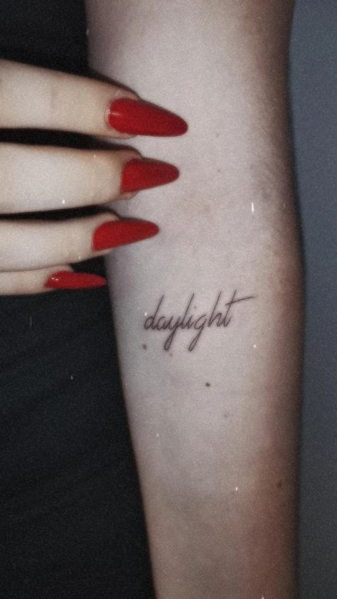 small tattoo
taylor swift
daylight Daylight Tattoo Taylor Swift, Daylight Taylor Swift Tattoo, Daylight Tattoo, Taylor Swift Daylight, Taylor Swift Tattoo, Patchwork Tattoo, Swift 3, Leaf Tattoos, Maple Leaf Tattoo