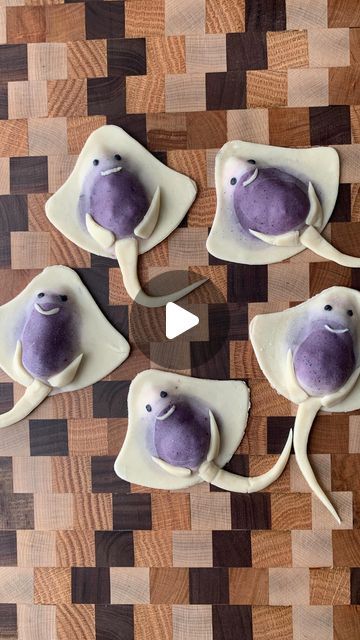 508K views · 18K likes | Janette Ceracchi on Instagram: "Baby stingrays! The worlds been waiting and theorizing and watching  Charlotte the stingray for weeks now, and after being inspired by a friend to make baby sting ray ravioli from a meme and hearing about Charlotte, I knew it was the only thing to do! @teamecco give Charlotte my love! Enjoy!   Colors -purple potato, plain 00 dough Filling- three cheese with purple potato powder added Tools- cookie cutter (I formed myself) rolling pin, pasta cutter." Baby Stingray, Purple Potatoes, Three Cheese, I Knew It, A Meme, Colors Purple, Instagram Baby, Stingray, Ravioli