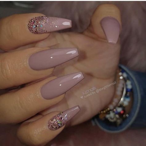 Autumn Glitter Nails, Cool Gel Nail Designs, Beauty Nails Design, Fancy Nails Designs, Nails Design With Rhinestones, Classy Acrylic Nails, Get Nails, Short Acrylic Nails Designs, Nail Designs Glitter