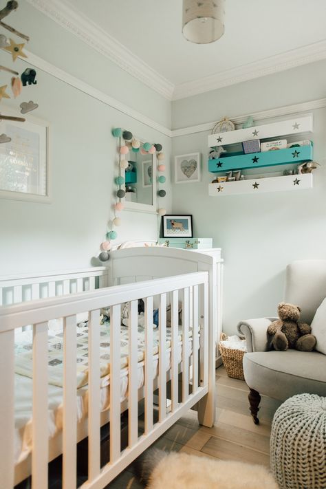 Elle's Modern Country Home | Upstairs - Rock My Style | UK Daily Lifestyle Blog Nursery Farrow And Ball, Farrow And Ball Cabbage White, Farrow And Ball Nursery, Boy Nursery Design, Nursery Ideas Boy, Modern Country Home, Country Baby Boy, Twin Nursery, Wall Colours