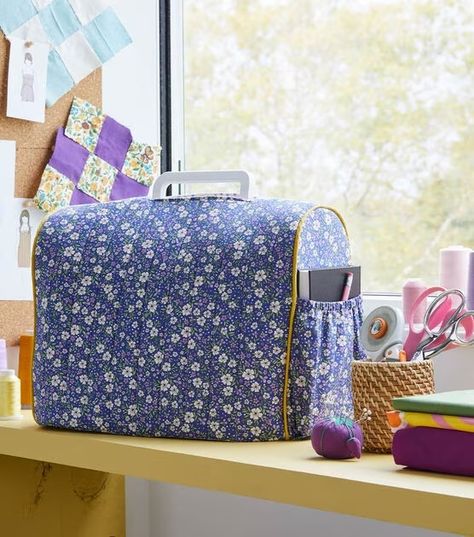 How To Make Quilted Sewing Machine Cover Online | JOANN Diy Sewing Machine Cover, Sewing Machine Cover Diy, Sewing Machine Cover Pattern, Sewing Machine Cover, Diy Bags Purses, Sewing Ribbon, Diy Bags, Craft Rooms, Joanns Fabric And Crafts