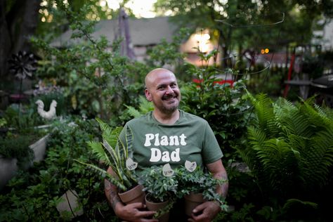 Plants are the new kids and we think plant dads deserve some love and recognition too! We've gathered some of our favorite plant dad accounts to follow as well as a list of plant dad worthy gifts for Father's Day on this week's blog.  #plantdad #plants #urbanjungle #plantparent #fathersday Plant Dad Aesthetic, Accounts To Follow On Instagram, Dad Aesthetic, Art Homework, Plant Parent, Follow On Instagram, Fun Times, All About Plants, Power Plant