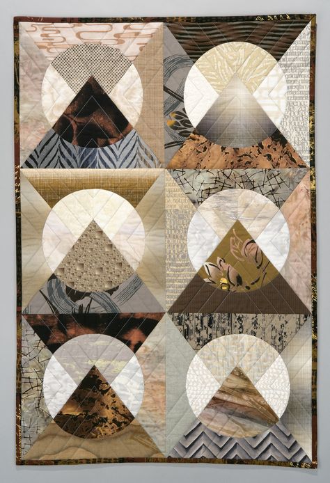 "Moon Over the Mountain", 24" x 36", quilt by Rebecca Rohrkaste | Flickr Mountain Quilt Block, Quilt Pattern Ideas, Mountain Quilt Pattern, Mountain Quilt, Inspirational Quilts, Japanese Quilt Patterns, Braid Quilt, Drunkards Path Quilt, Asian Quilts