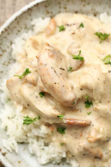 Melt In Your Mouth Chicken, Mouth Chicken, Creamy Chicken Recipes, Creamy Chicken And Rice, Chicken Tender, Creamy Rice, Pressure Cooker Chicken, Best Instant Pot Recipe, Instant Pot Recipes Chicken