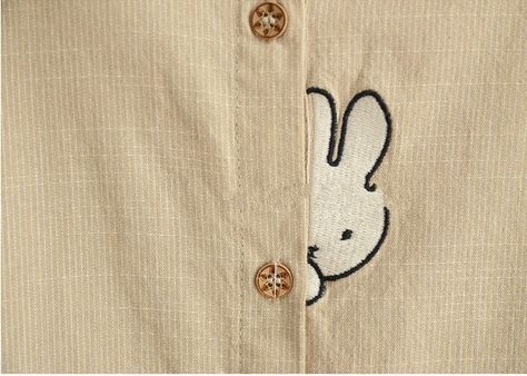 Cute Rabbit Embroidery, Carrot Embroidery, Rabbit Applique, Diy Embroidery Shirt, Rabbit Embroidery, Just Be Yourself, Creeper Minecraft, Hand Embroidery Patterns Free, Clothes Embroidery Diy