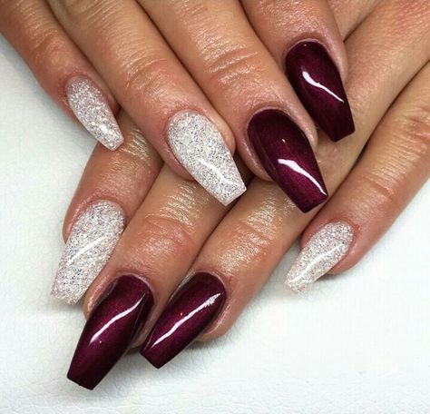 White And Maroon Nails, Maroon And White Nails, Burgundy And White Nails, Red And Silver Nails, Nails Thanksgiving, White Chrome Nails, Grey Nail Designs, Dark Red Nails, Nail Board