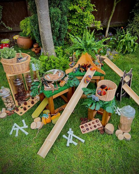 Think outside the box and use your Cosy products for more than their main purpose!✨ Our Grass Platforms aren't just great for small world play but are also great for creating areas for activities that aid your Children to develop their sensory skills, fine motor skills, and math skills!🤯 These images are great inspo for all the Dino lovers out there!🦖 Dig up fossils and bones and push down volcanic pebbles for the best sensory experience.🌋 Use your favourite loose parts and tens frames to... Outdoor Learning Spaces, Eyfs Classroom, Outdoor Shelters, Outdoor Classroom, Ten Frame, Small World Play, Outdoor Learning, Loose Parts, Sensory Experience